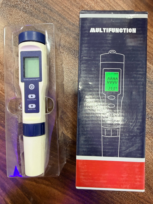 دستگاه TDS,PH,EC,SALT,TEMP متر 5 کاره EZ9909