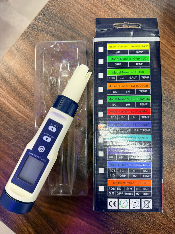 دستگاه TDS,PH,EC,SALT,TEMP متر 5 کاره EZ9909